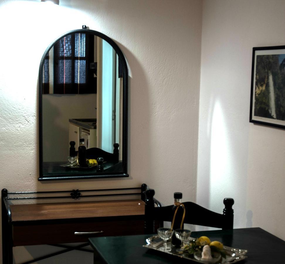 Christina Perlia Apartment Poros Town